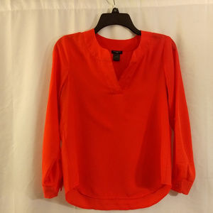 NWOT Ann Taylor silky blouse